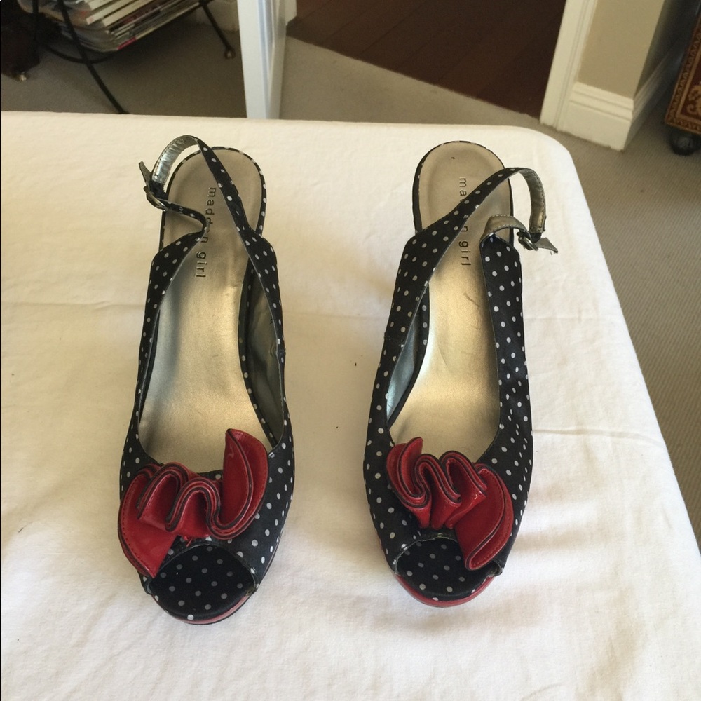 Shoes - Picture 2 of 2